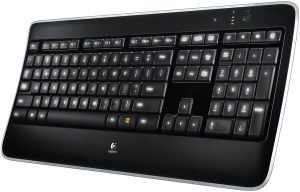 Logitech K800