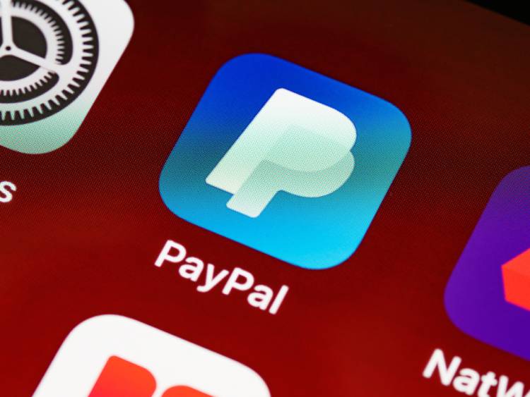 ricaricare-il-paypal-di-un’altra-persona 