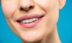 come-eliminare-la-placca-dentale-in-5-minuti