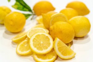 abbassare-la-pressione-sanguigna-con-il-limone
