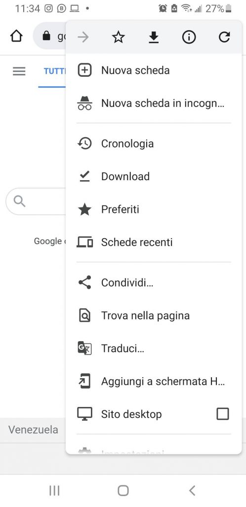 Premete-l'icona-con-i-tre-punti-verticali-sulla-destra